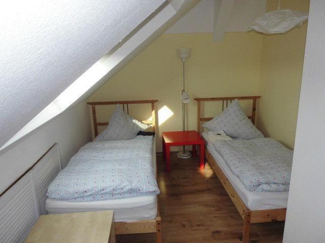 Sehr-Schoene-4-Raum-Maisonette-Fewo-Mit-110Qm-Balkon-Zentral-Preiswert-T7 Dresden Exterior foto